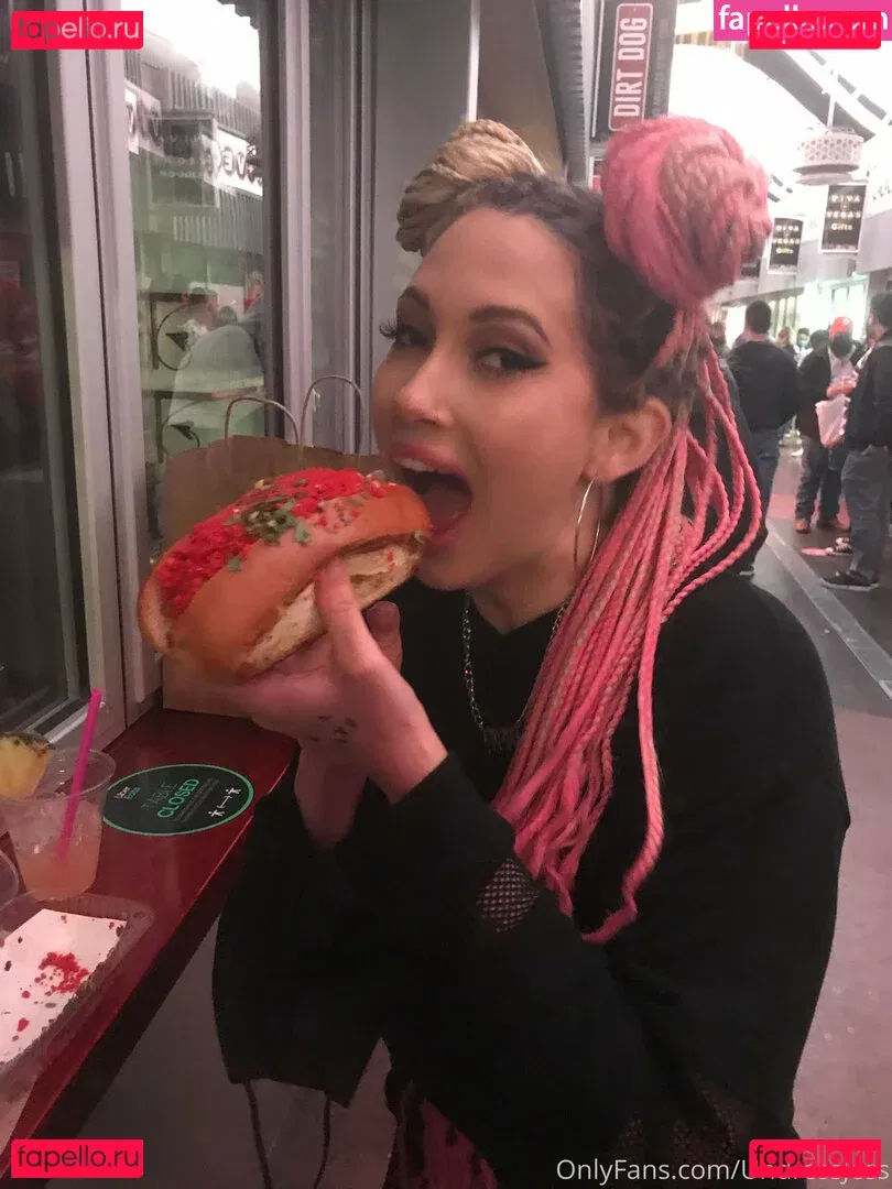 Undressjess Onlyfans Photo Gallery 