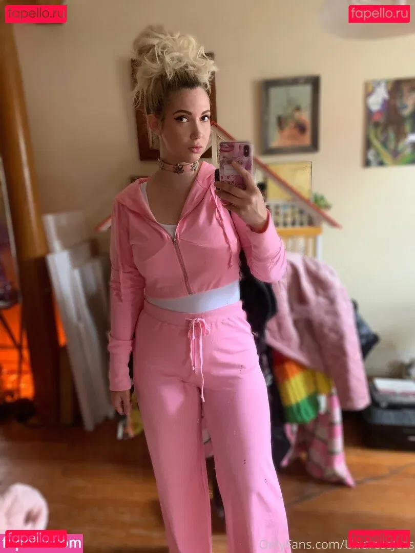 Undressjess Onlyfans Photo Gallery 