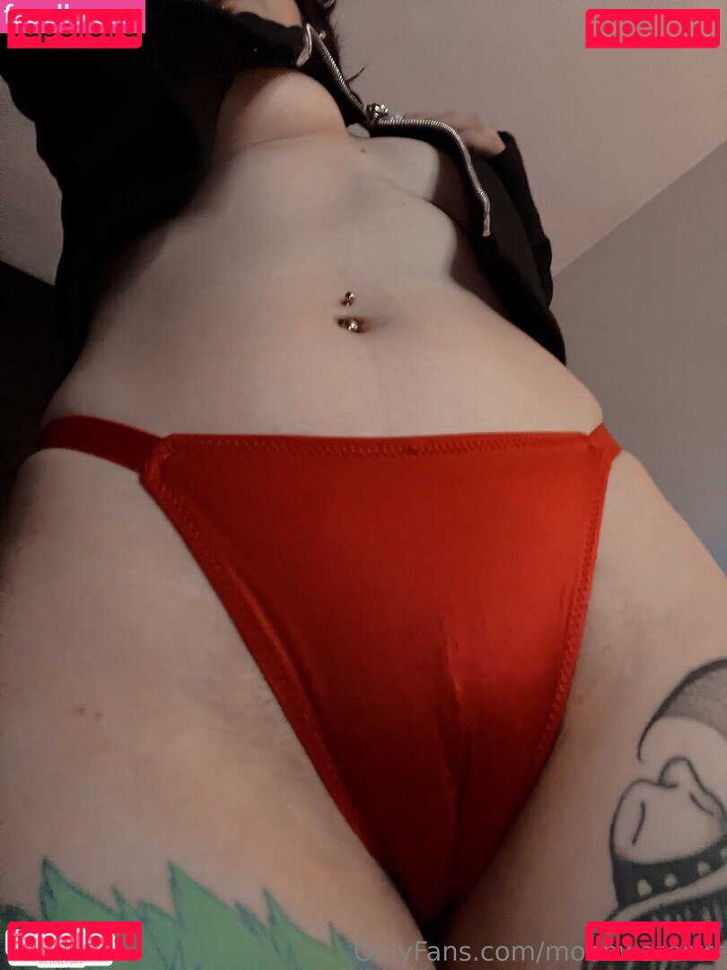 moonwaterrrr Nude Onlyfans Photo 10