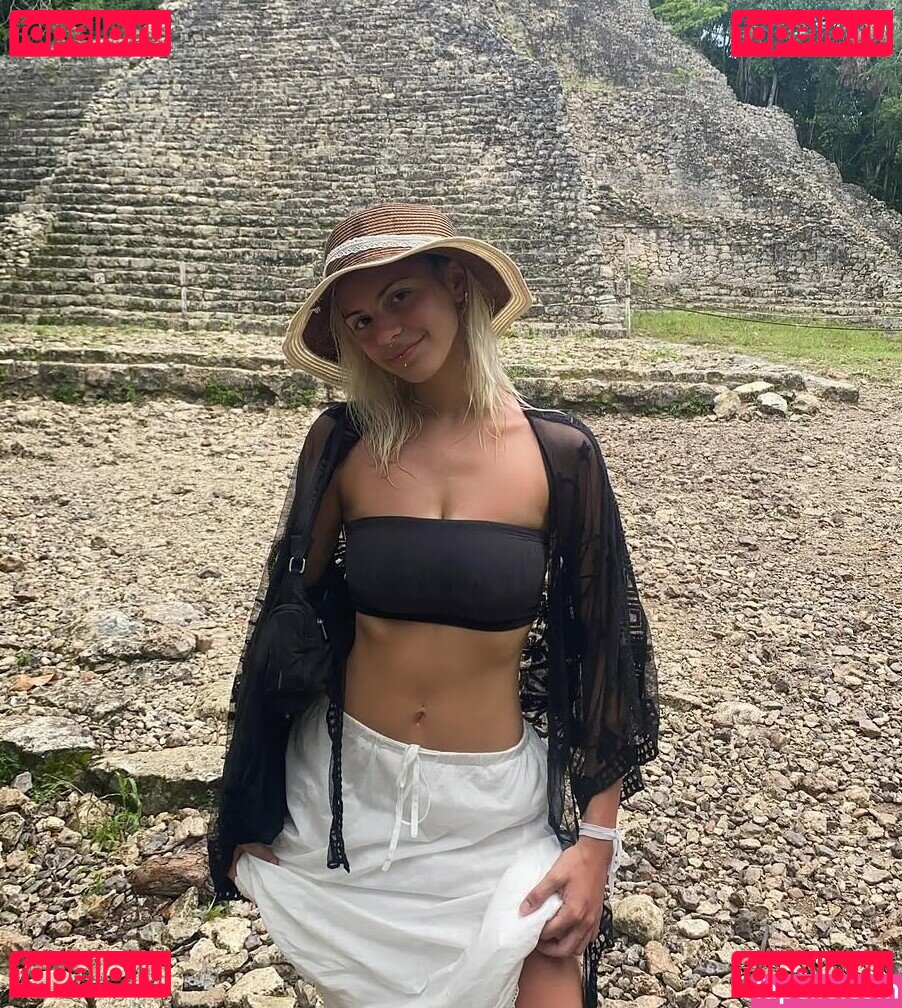 cataligma Nude Onlyfans Photo 24