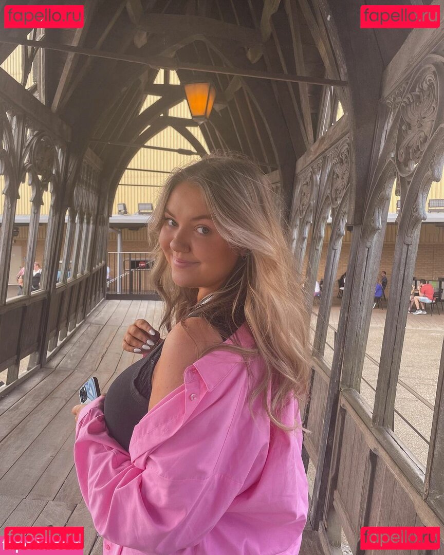 Katherine H Nude Onlyfans Photo 20