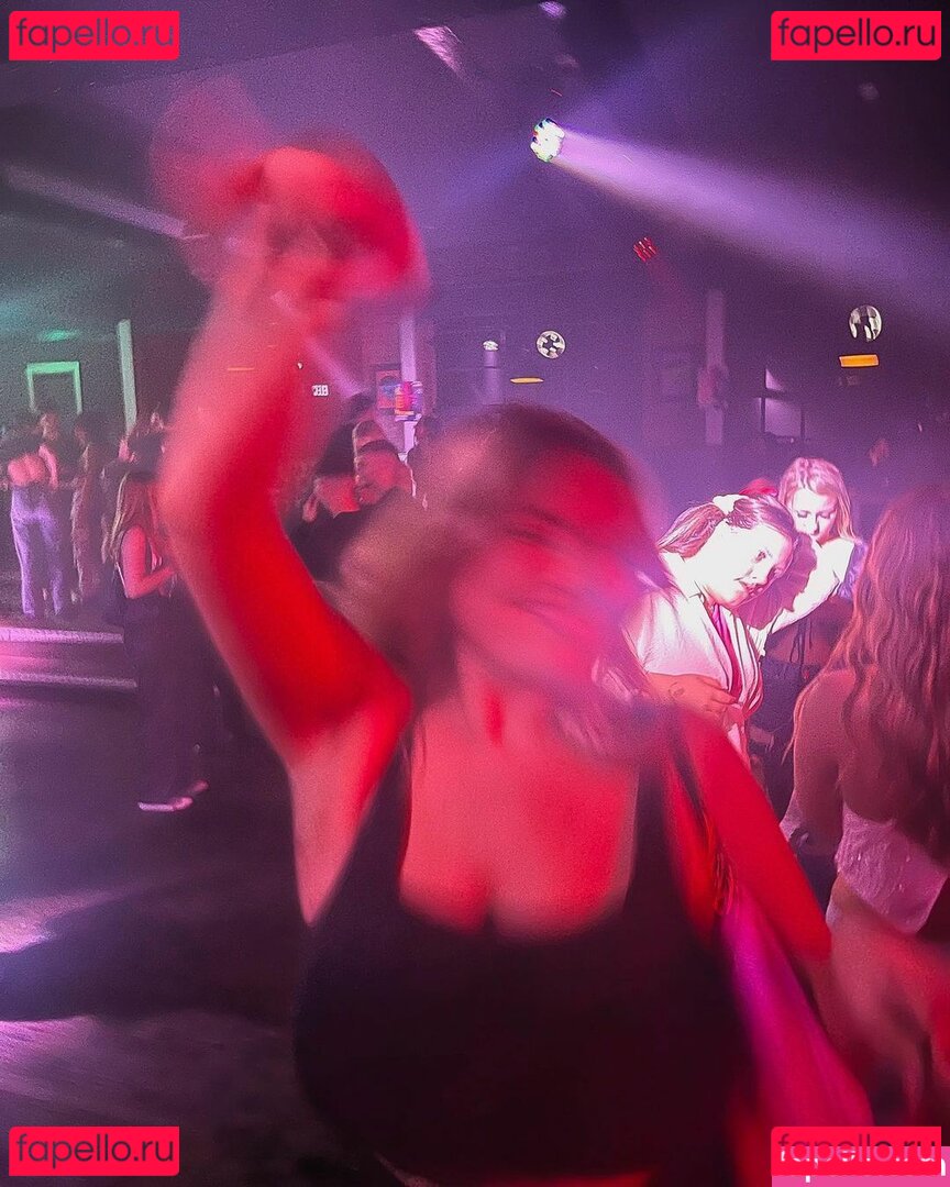 Katherine H Nude Onlyfans Photo 17