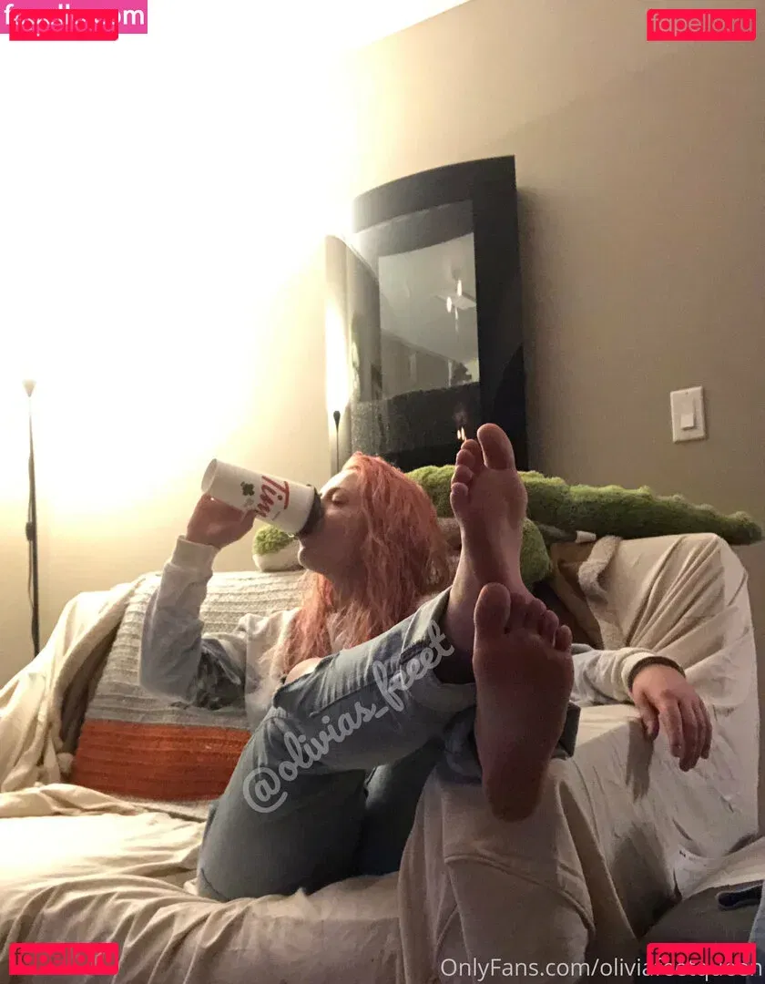 oliviafeetqueen Onlyfans Photo Gallery 