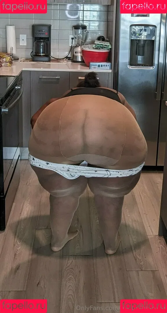ms.thickerthan Onlyfans Photo Gallery 