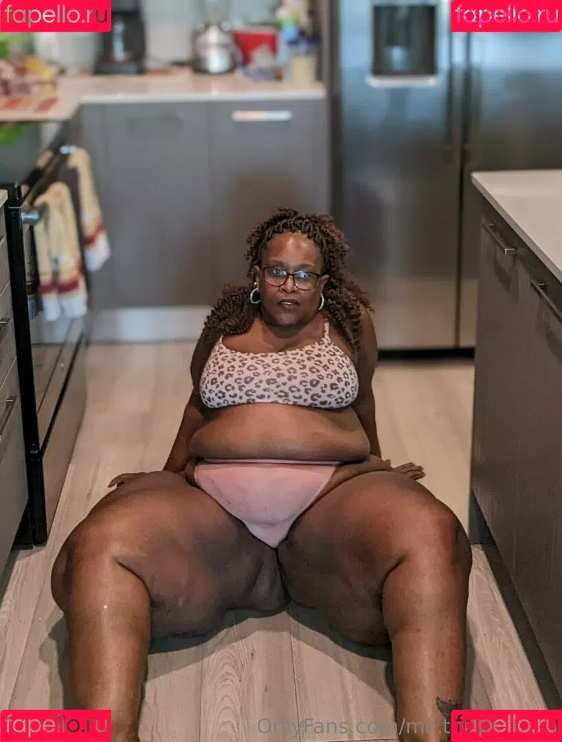 ms.thickerthan Onlyfans Photo Gallery 