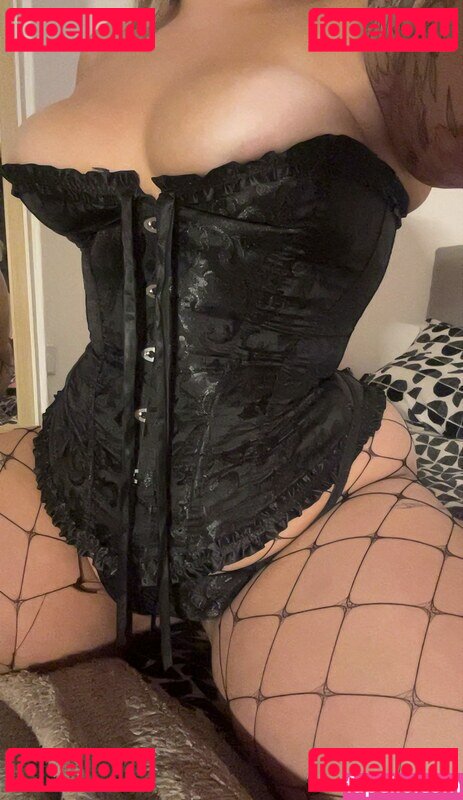 Devon Isobel Nude Onlyfans Photo 5