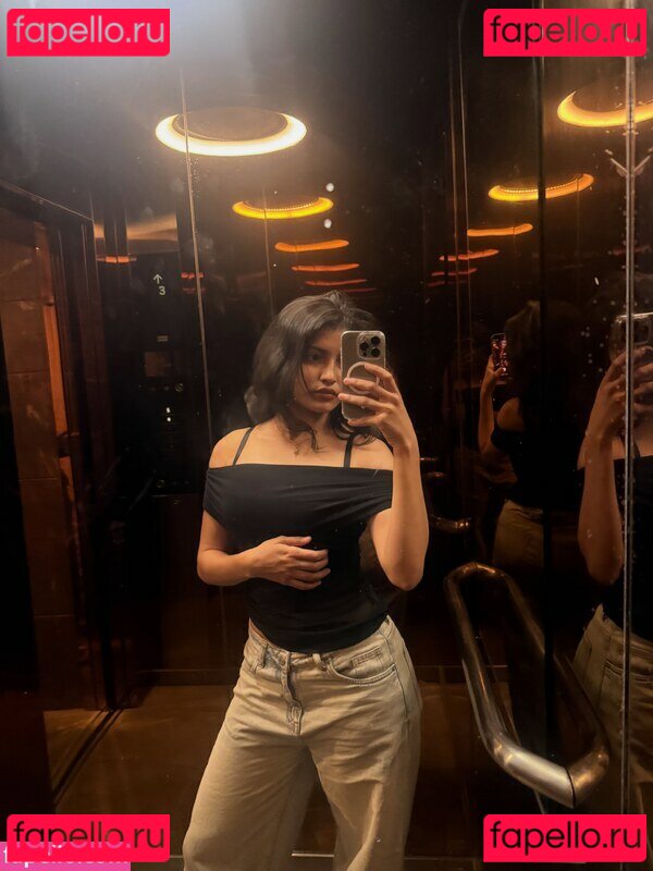 Niharika Nude Onlyfans Photo 26