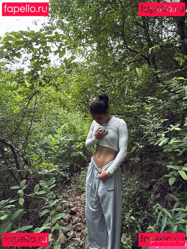 Niharika Nude Onlyfans Photo 5