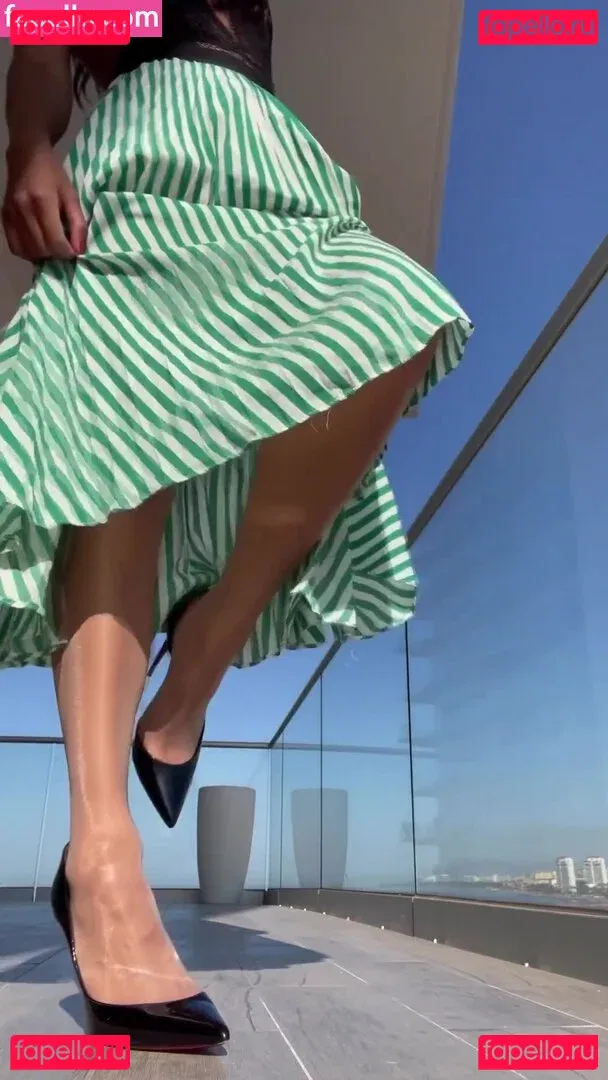 simone_honeylicious Onlyfans Photo Gallery 