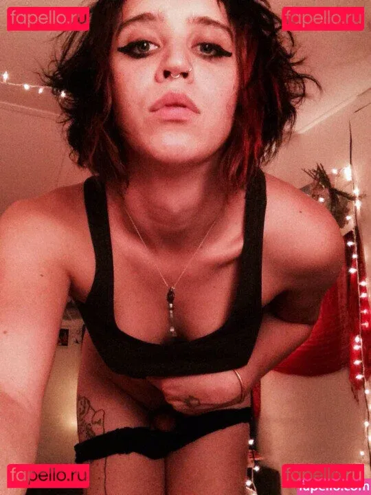 Adi Lockheart Onlyfans Photo Gallery 