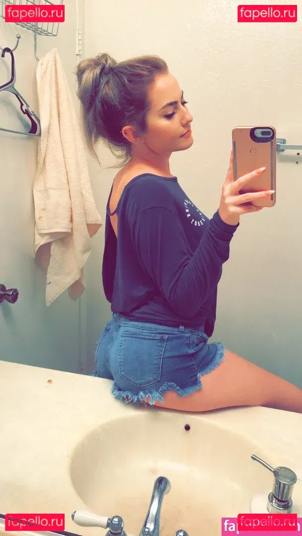 Britney Light Onlyfans Photo Gallery 