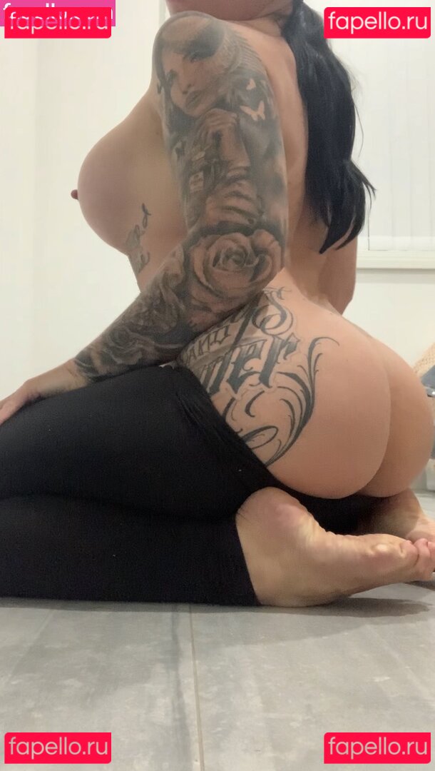 Siara Dianda Nude Onlyfans Photo 21