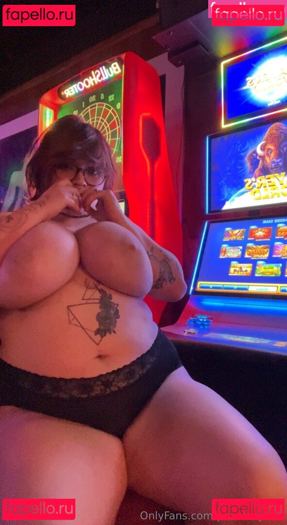 remarkableryann Nude Onlyfans Photo 13