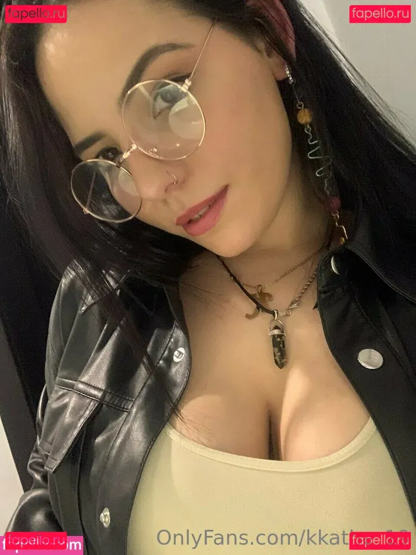kathelove21 Onlyfans Photo Gallery 