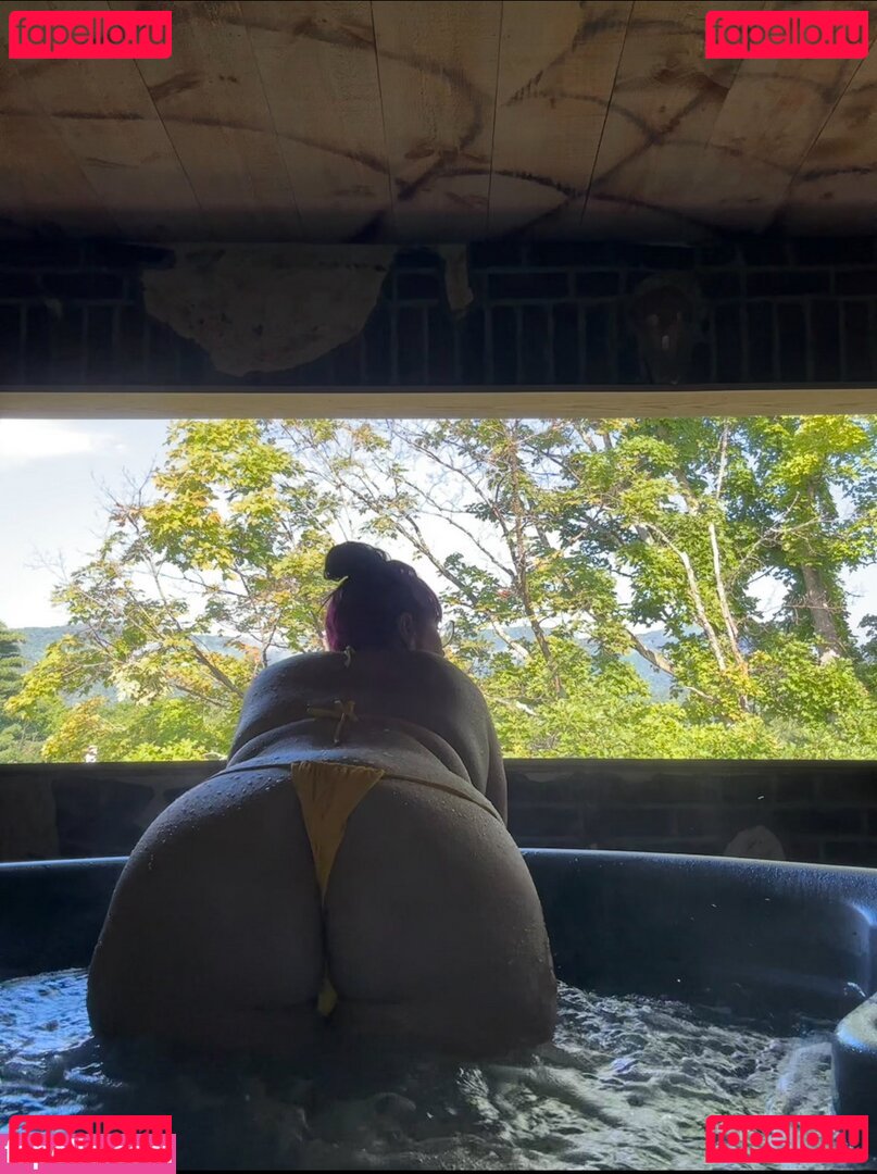 Iamtheleafblower Nude Onlyfans Photo 4