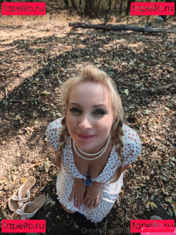 Aliceonceyours Nude Onlyfans Photo 4
