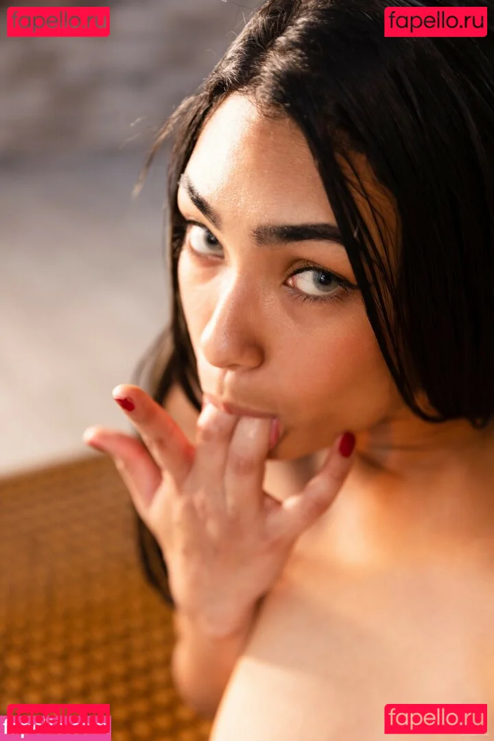 Karen Cardona Garcés Onlyfans Photo Gallery 