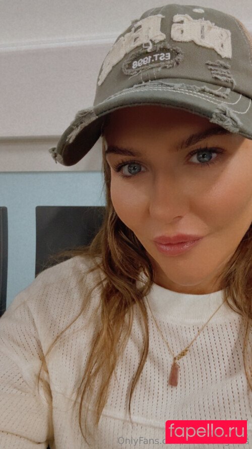 Sadie Gibbs Nude Onlyfans Photo 40