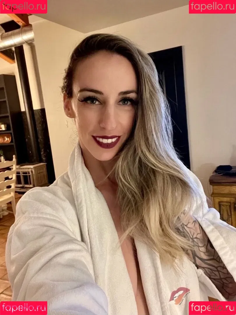 marsfoxxx Onlyfans Photo Gallery 