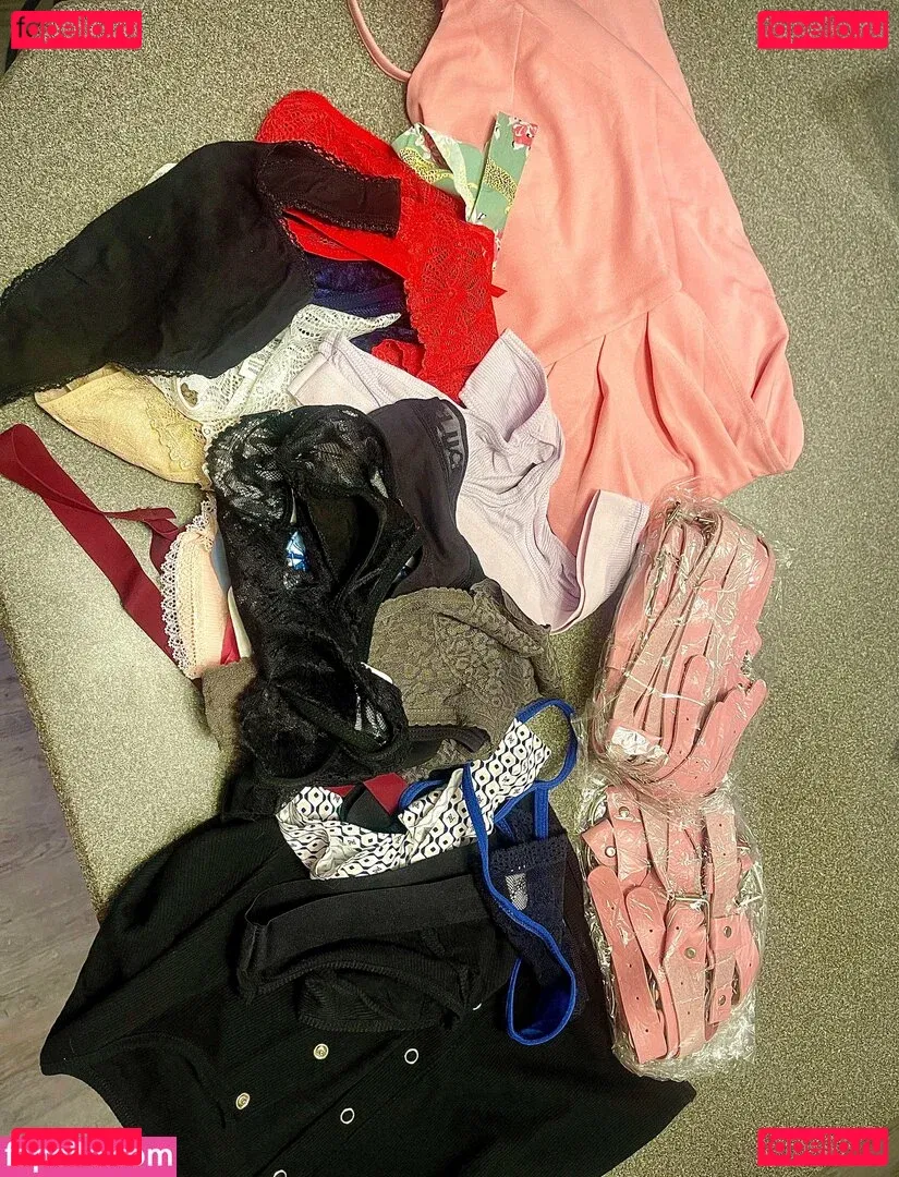 marsfoxxx Onlyfans Photo Gallery 