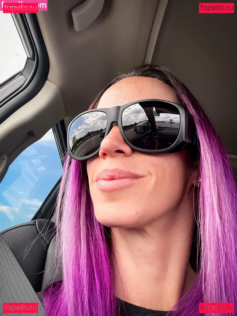 marsfoxxx Onlyfans Photo Gallery 