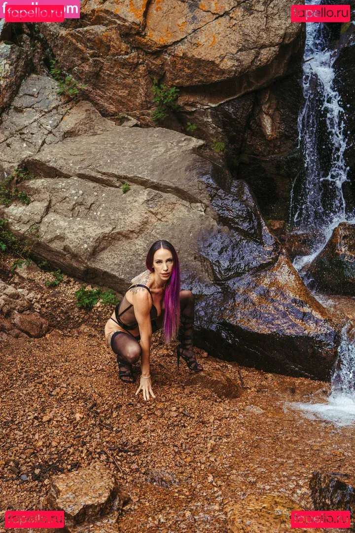 marsfoxxx Onlyfans Photo Gallery 