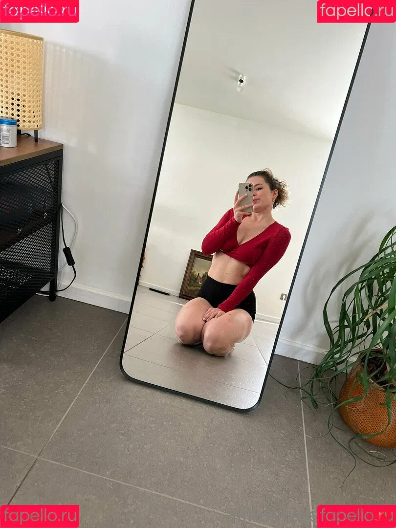 linaliciouss Onlyfans Photo Gallery 