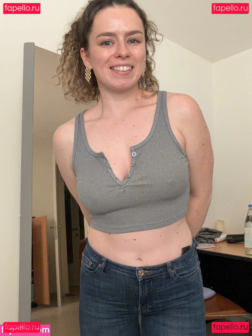 linaliciouss Onlyfans Photo Gallery 