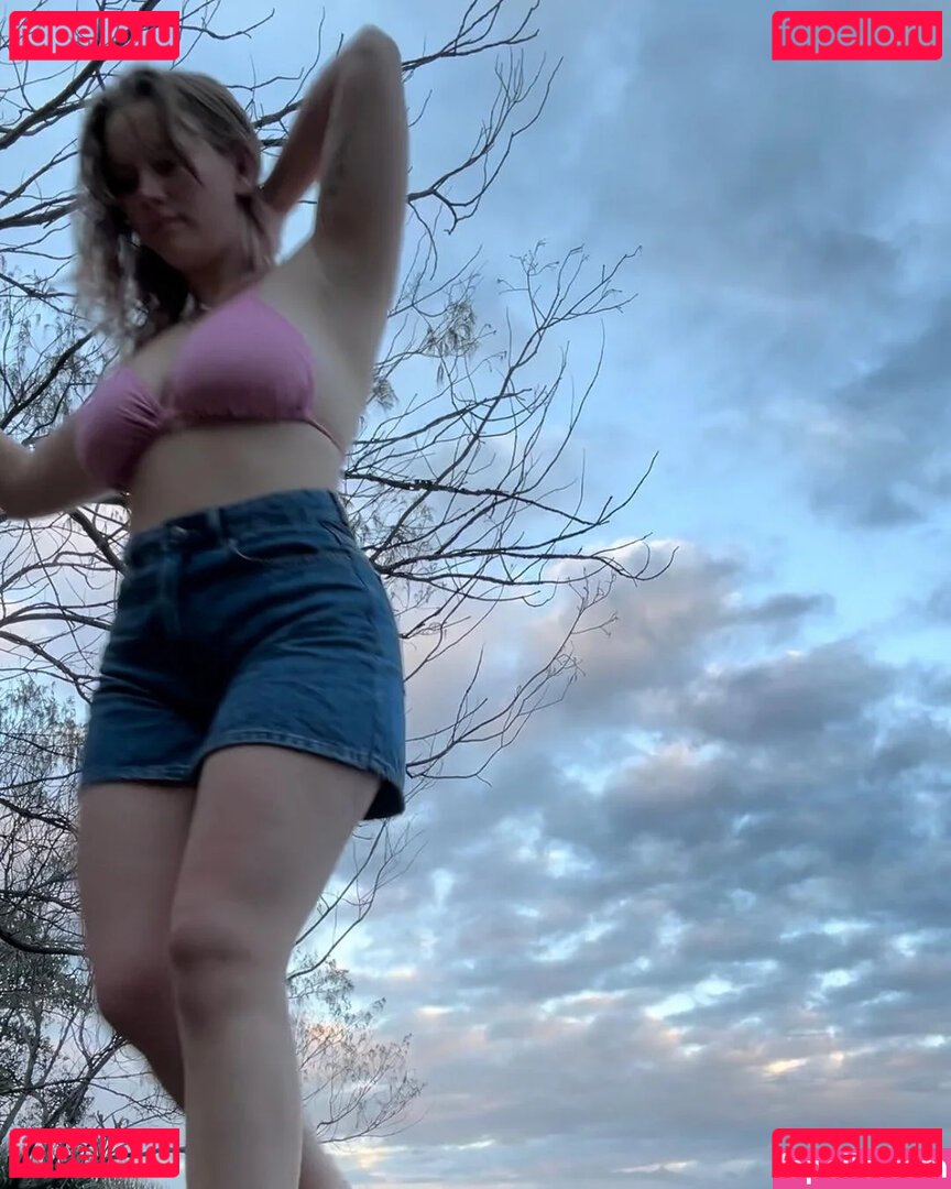 Tatiana P Nude Onlyfans Photo 22