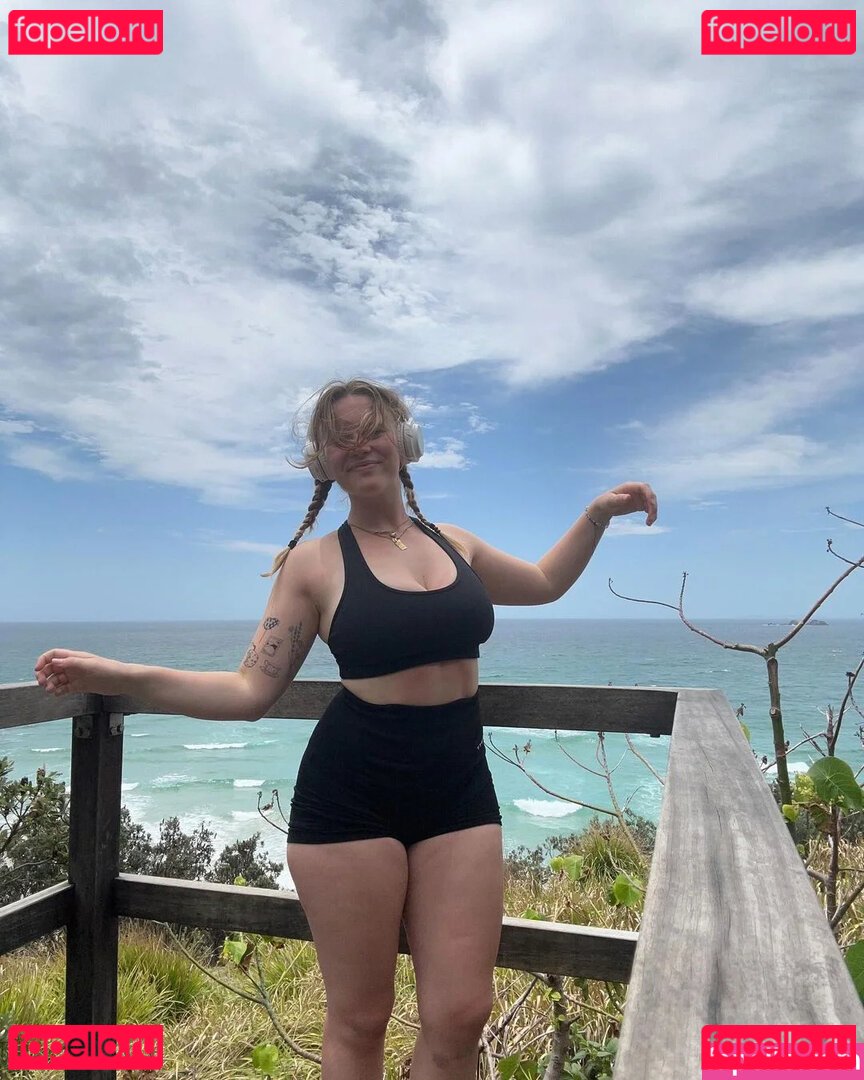 Tatiana P Nude Onlyfans Photo 21