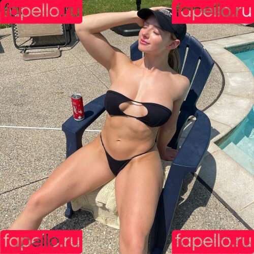 Miranda Cohen Onlyfans Photo Gallery 