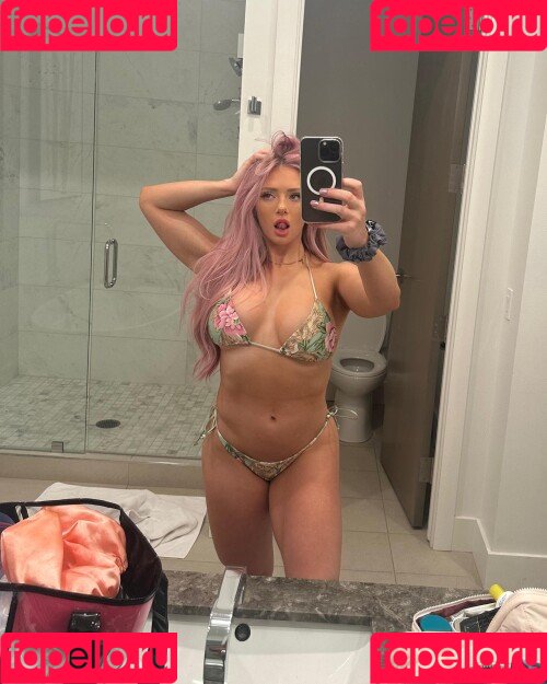 Miranda Cohen Onlyfans Photo Gallery 