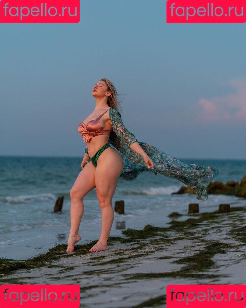 Miranda Cohen Onlyfans Photo Gallery 