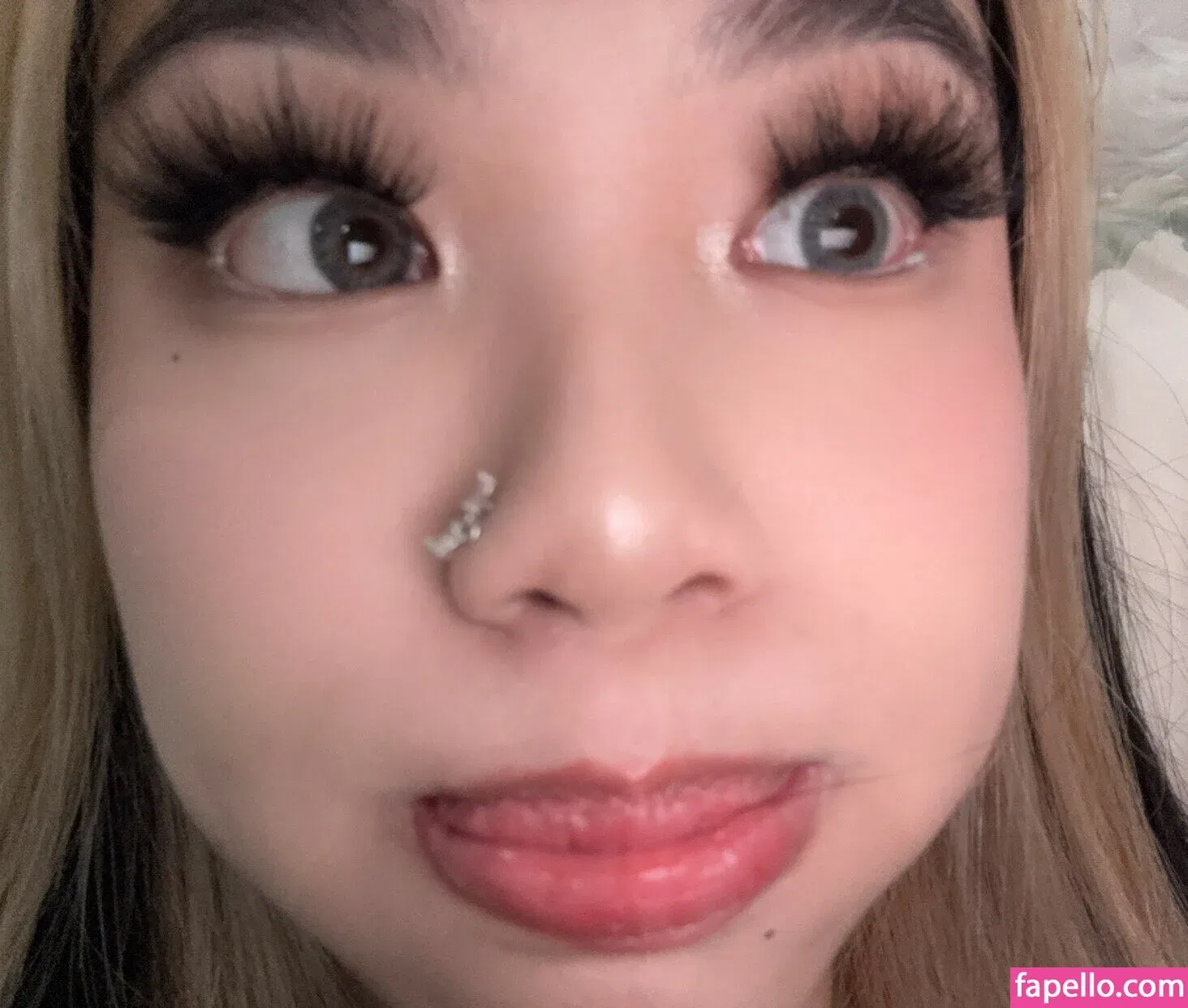 kkimvu Onlyfans Photo Gallery 