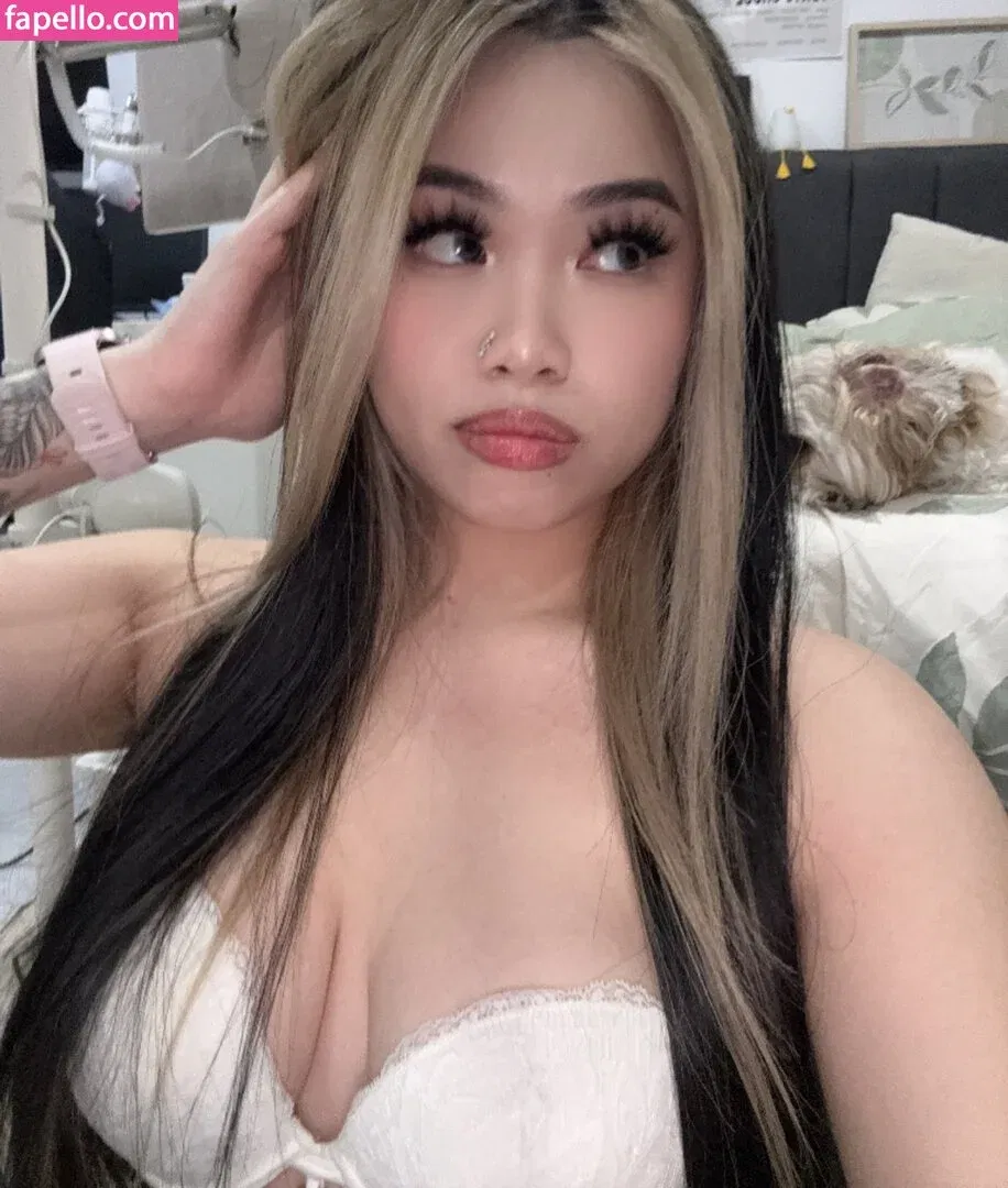 kkimvu Onlyfans Photo Gallery 