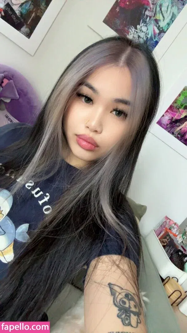 kkimvu Onlyfans Photo Gallery 