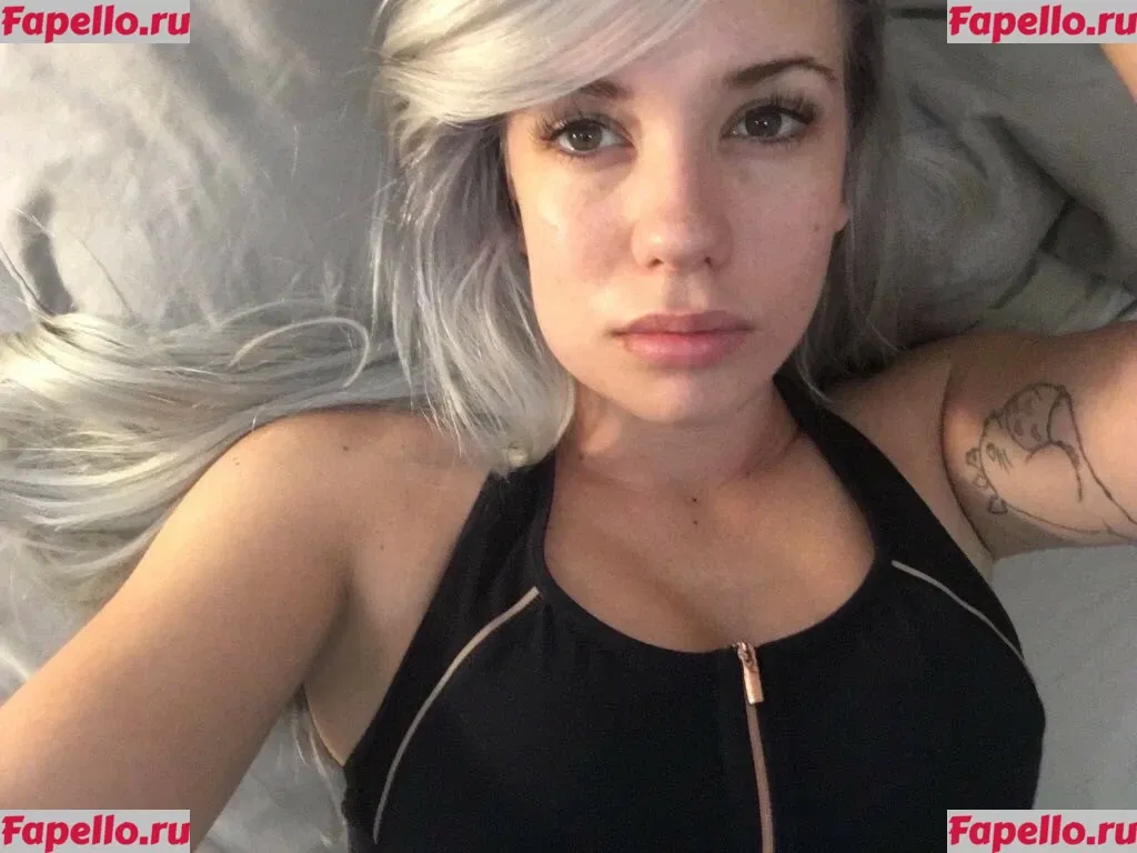 Alanah Pearce Onlyfans Photo Gallery 