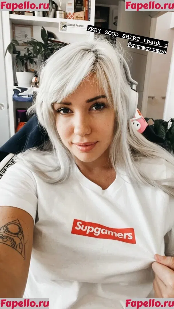 Alanah Pearce Onlyfans Photo Gallery 