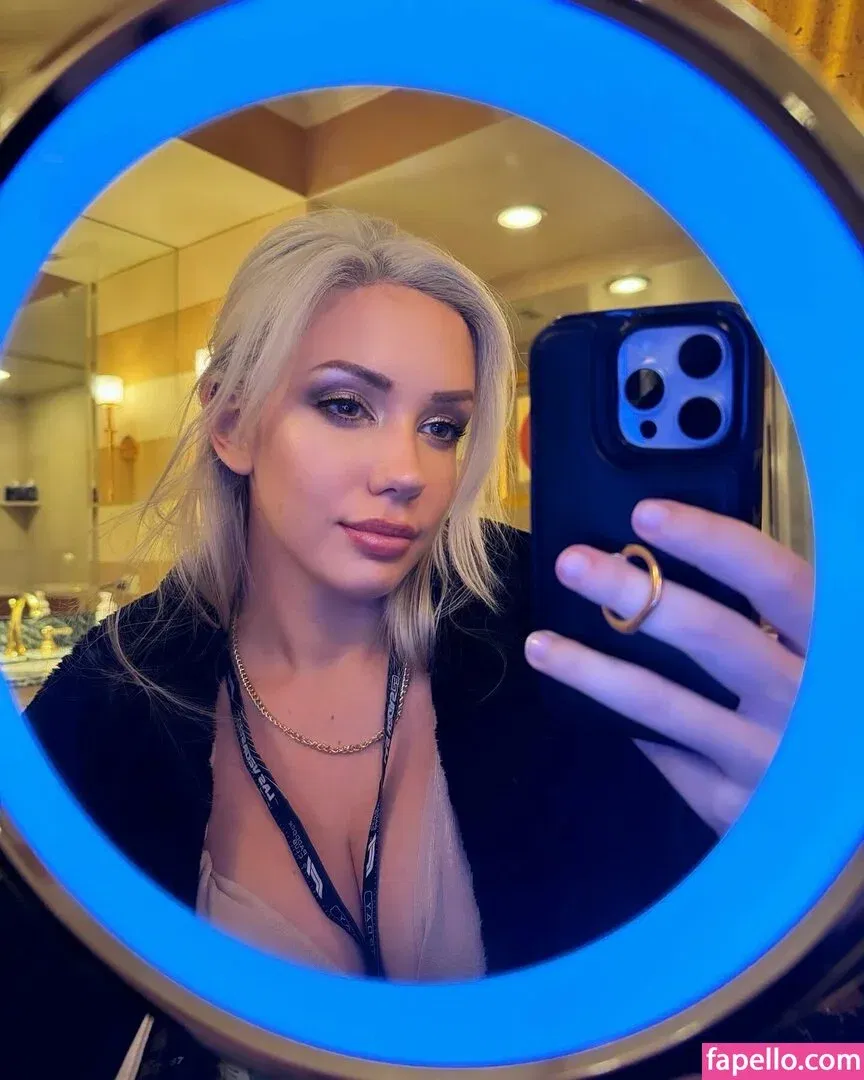 Alanah Pearce Onlyfans Photo Gallery 