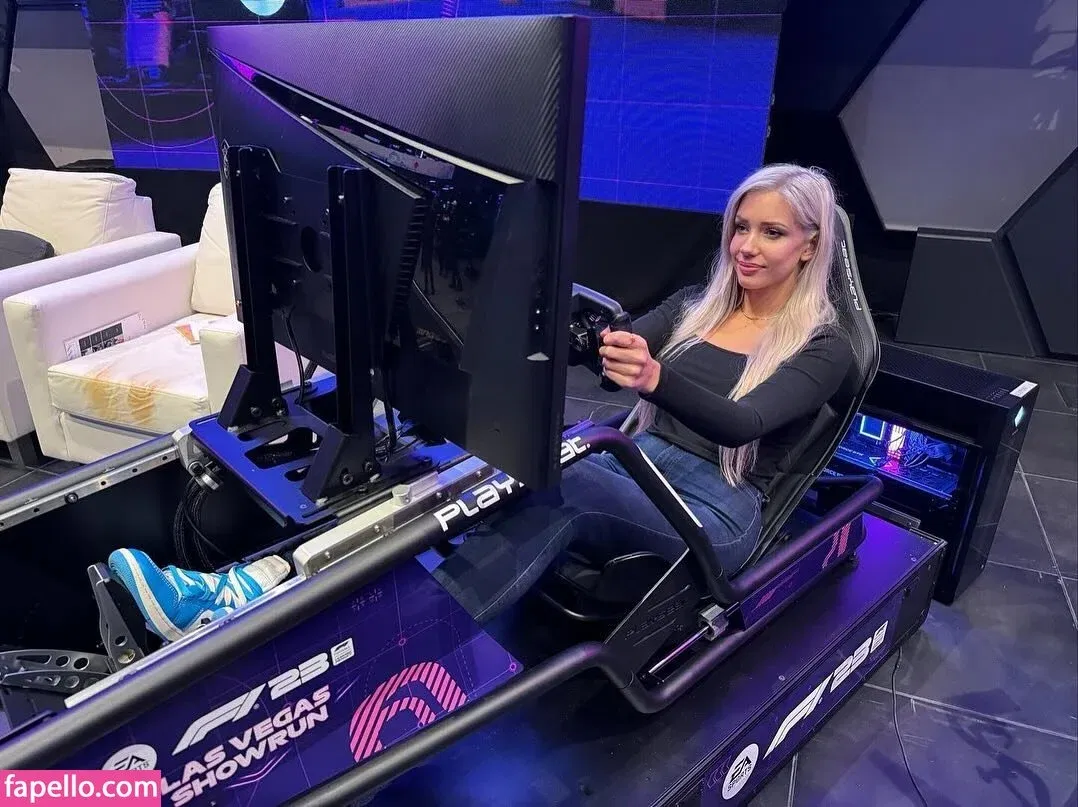 Alanah Pearce Onlyfans Photo Gallery 