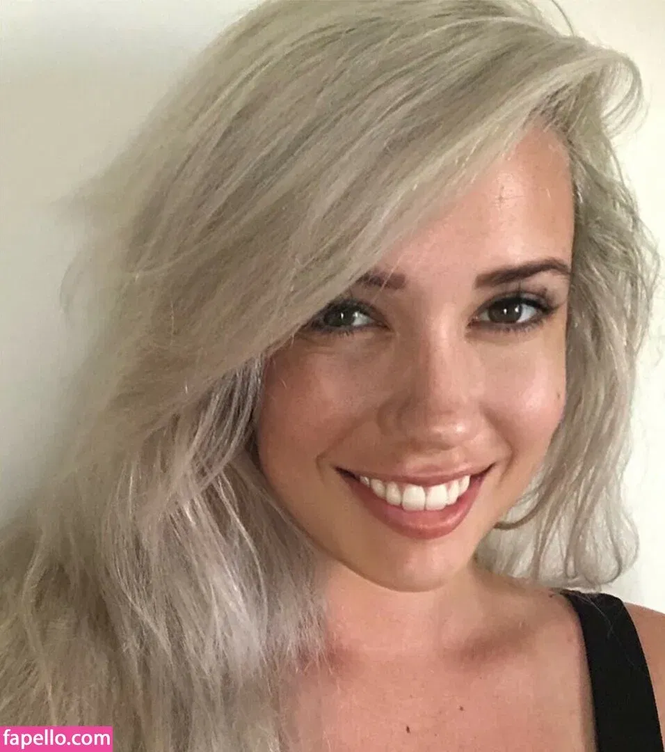 Alanah Pearce Onlyfans Photo Gallery 