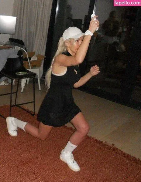 Alanah Pearce Onlyfans Photo Gallery 