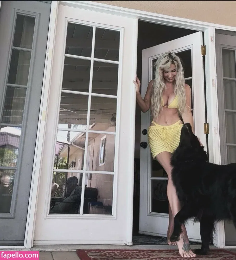 Alanah Pearce Onlyfans Photo Gallery 