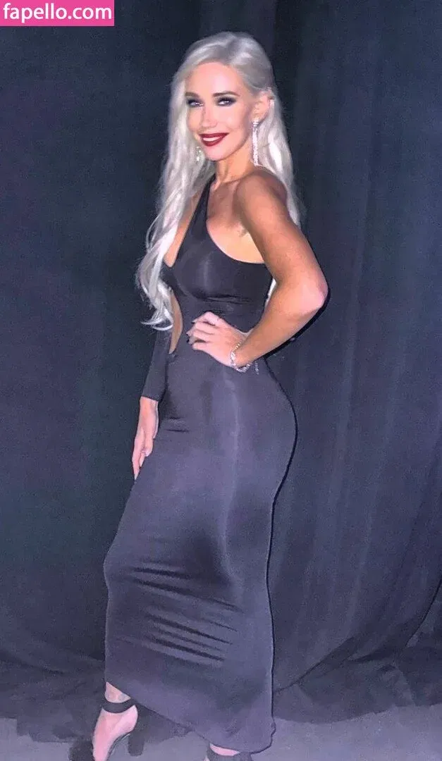 Alanah Pearce Onlyfans Photo Gallery 