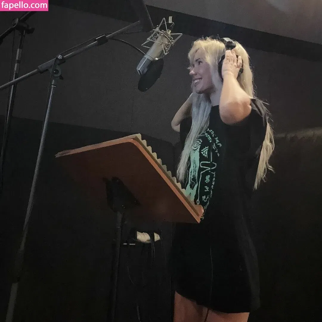 Alanah Pearce Onlyfans Photo Gallery 