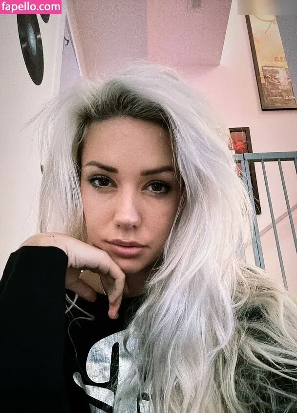 Alanah Pearce Onlyfans Photo Gallery 