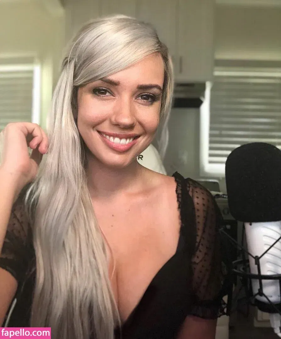 Alanah Pearce Onlyfans Photo Gallery 