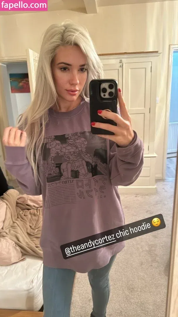 Alanah Pearce Onlyfans Photo Gallery 