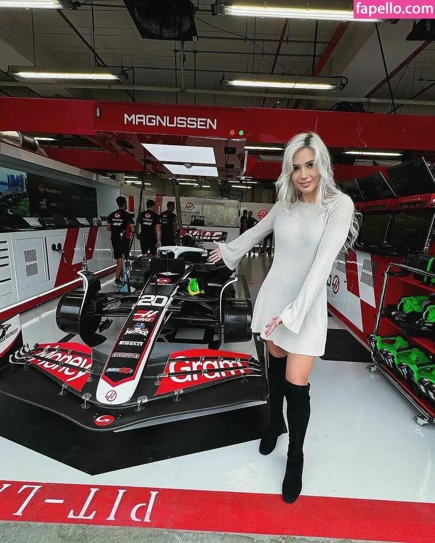 Alanah Pearce Onlyfans Photo Gallery 