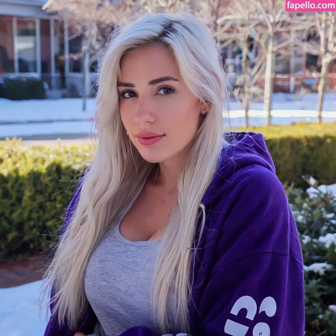 Alanah Pearce Onlyfans Photo Gallery 